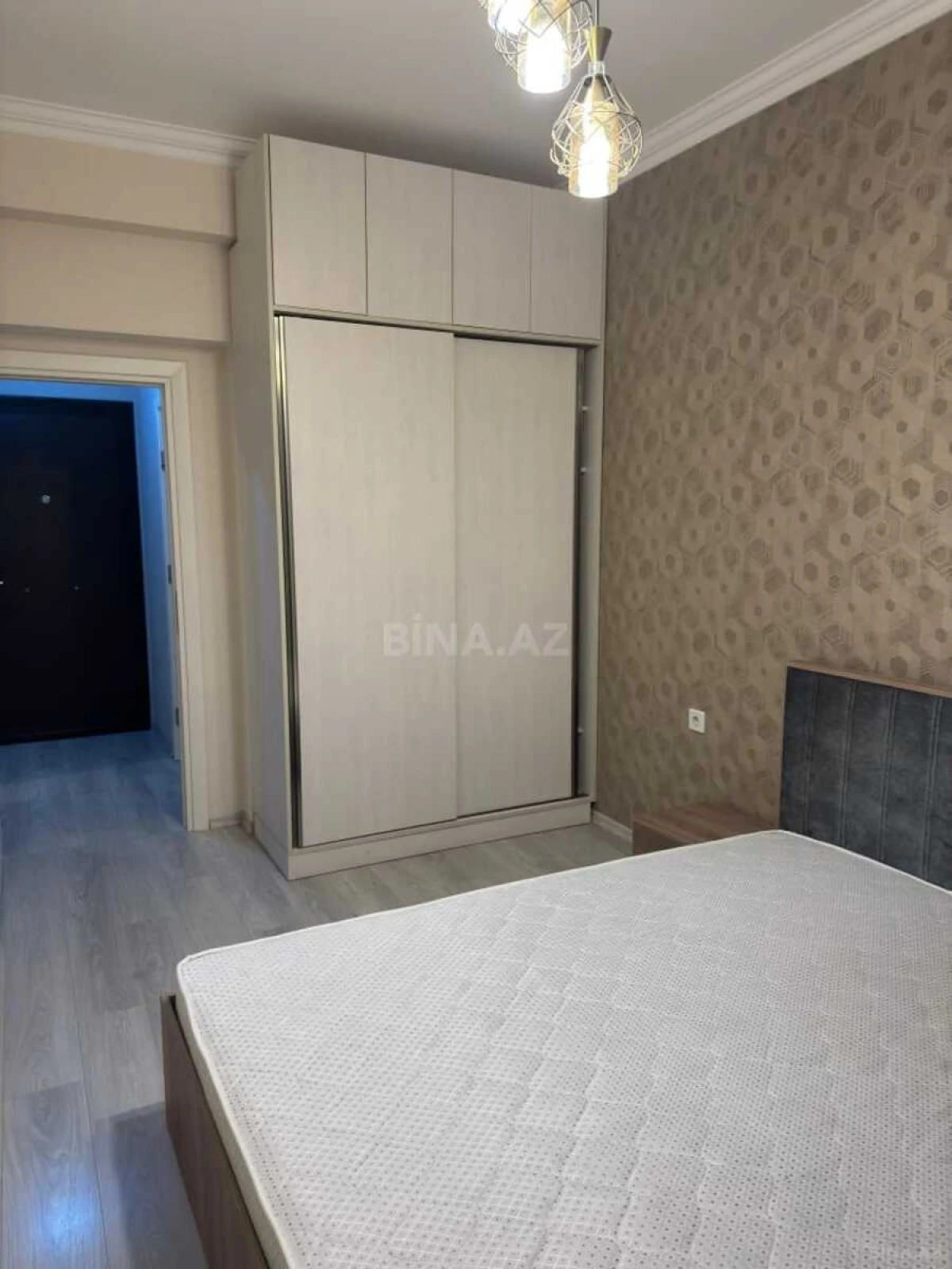 Kirayə verilir 2 otaqlı mənzil 55 m²