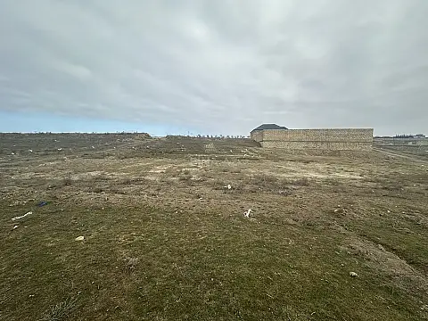 Satılır torpaq sahəsi 12 m²