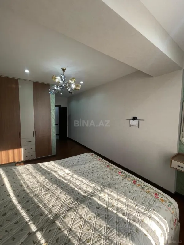 Kirayə verilir 3 otaqlı mənzil 91 m²