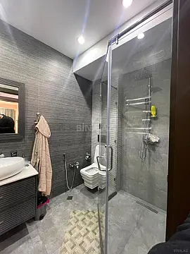 Kirayə verilir 3 otaqlı mənzil 91 m²