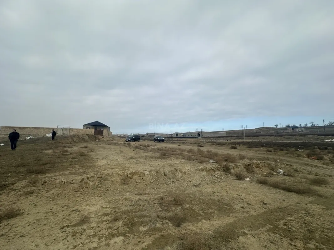 Satılır torpaq sahəsi 12 m²