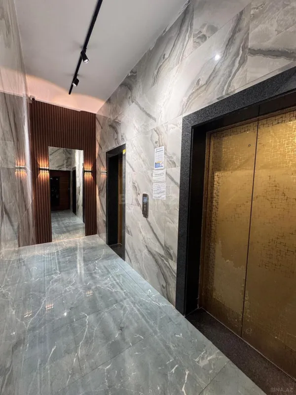 Satılır 4 otaqlı mənzil 148.3 m²