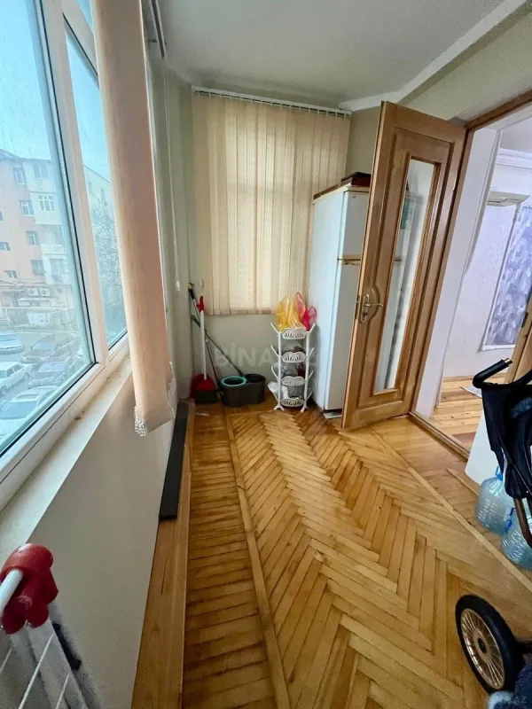 Satılır 3 otaqlı mənzil 70 m²