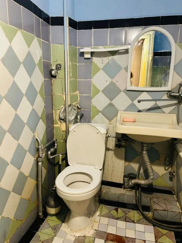 Kirayə verilir 2 otaqlı mənzil 55 m²