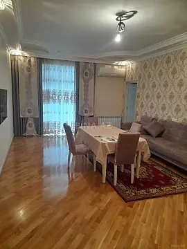 Kirayə verilir 3 otaqlı mənzil 110 m²