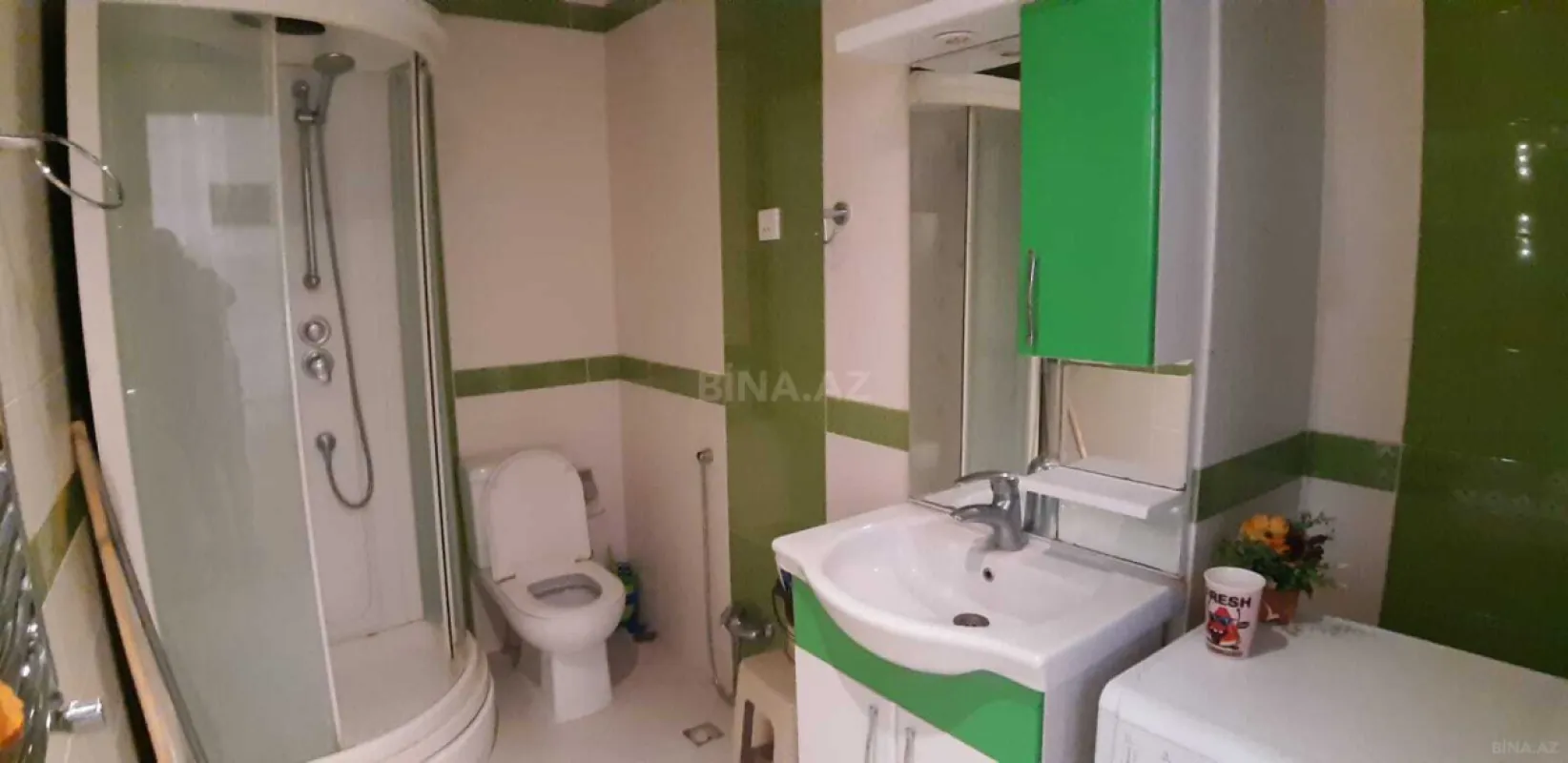 Kirayə verilir 2 otaqlı mənzil 75 m²