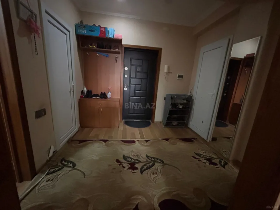 Satılır 2 otaqlı mənzil 70 m²