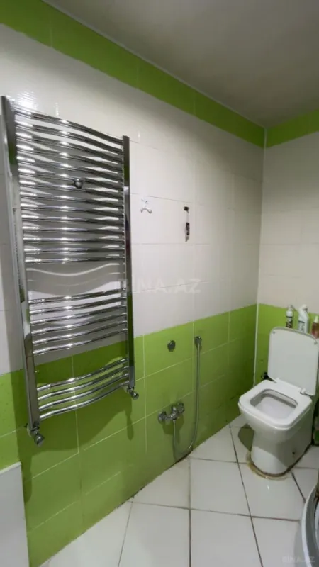 Satılır 2 otaqlı mənzil 70 m²