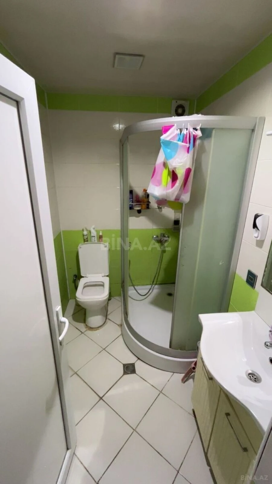 Satılır 2 otaqlı mənzil 70 m²