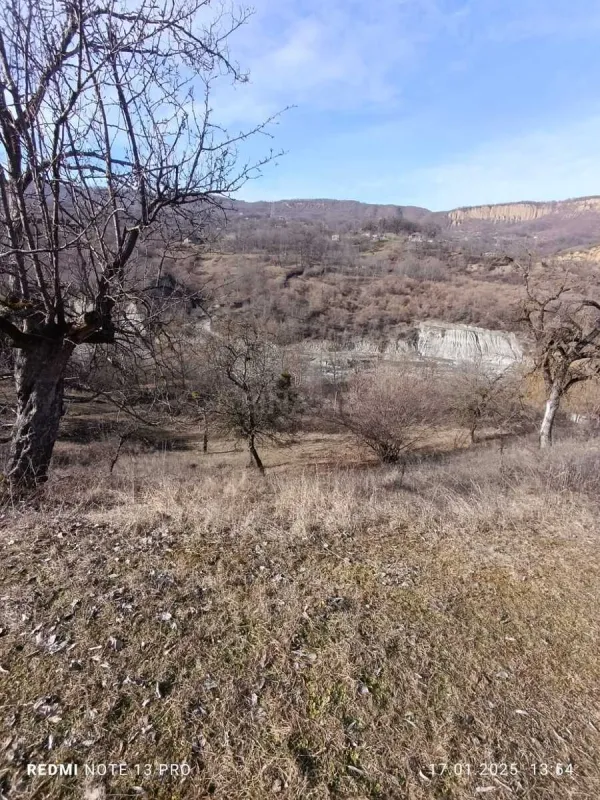 Satılır torpaq sahəsi 12 m²