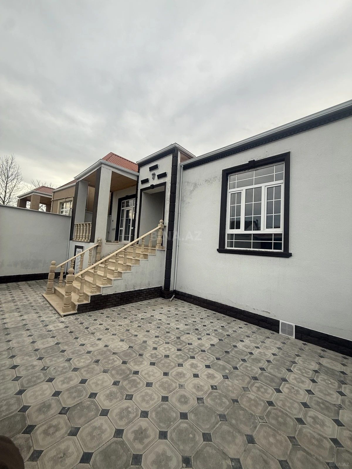 Satılır 4 otaqlı həyət evi 130 m²