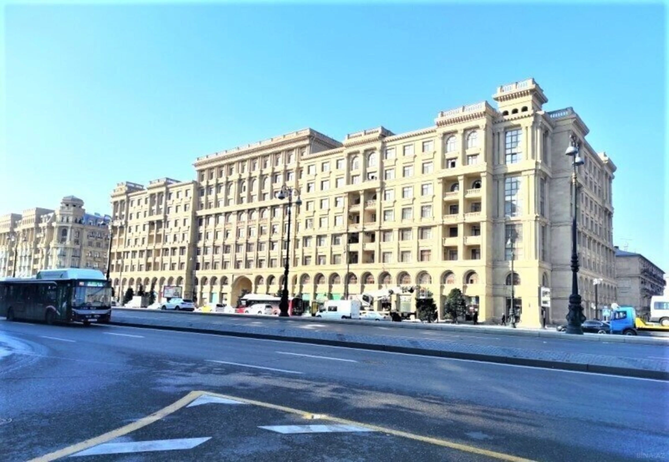 Satılır 3 otaqlı mənzil 96 m²