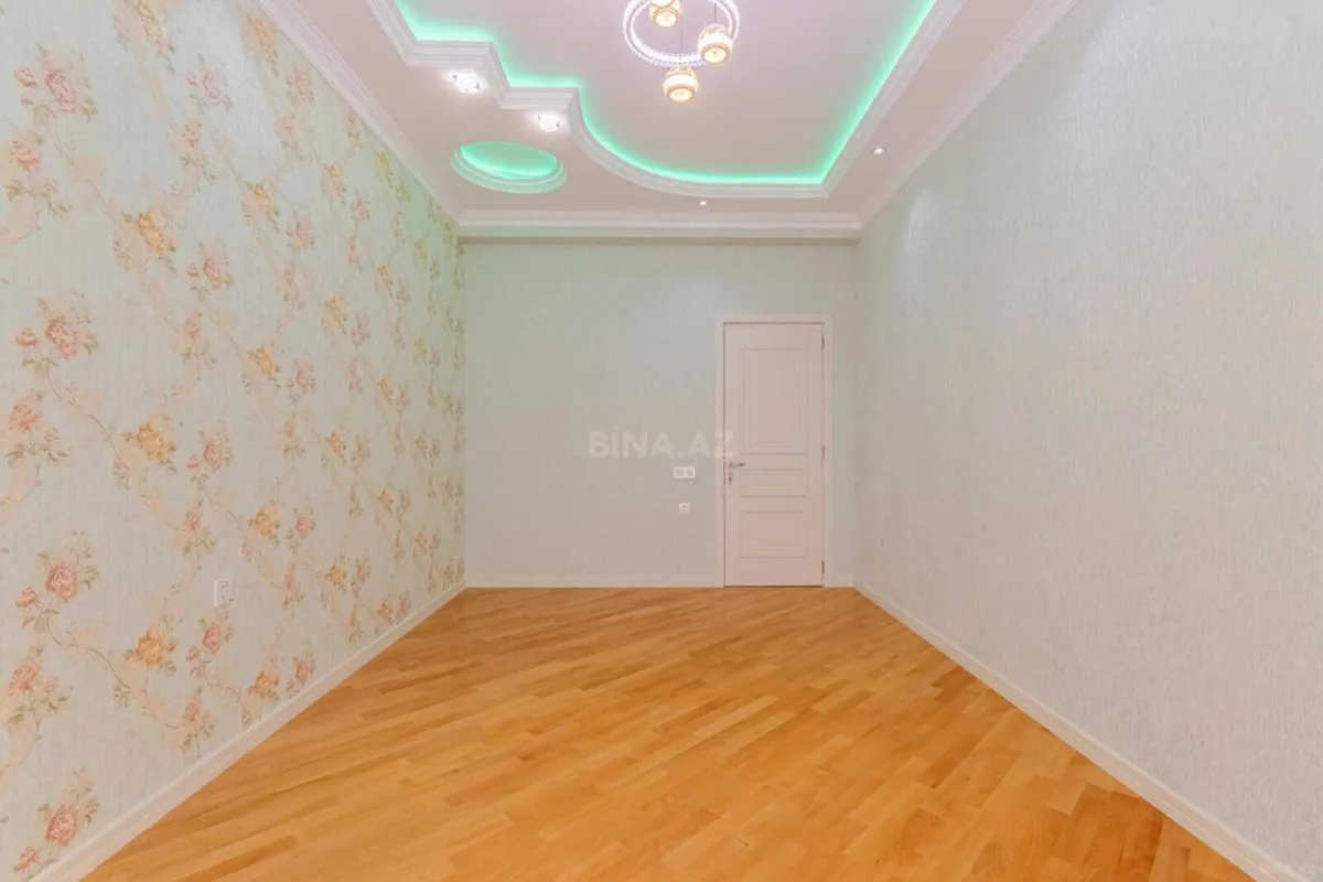 Satılır 3 otaqlı mənzil 102 m²