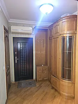 Satılır 3 otaqlı mənzil 76 m²