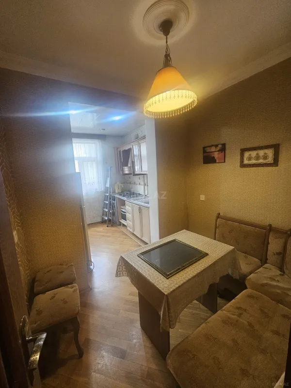 Satılır 3 otaqlı mənzil 76 m²