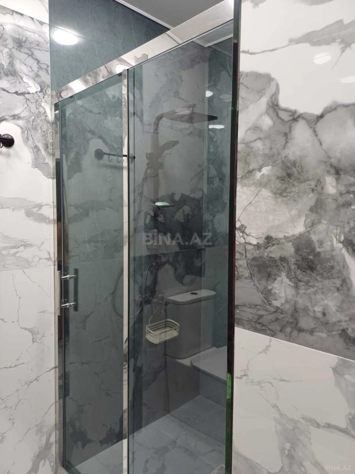 Satılır 2 otaqlı mənzil 75 m²