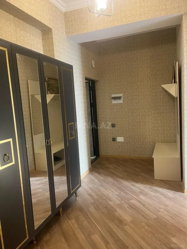 Kirayə verilir 1 otaqlı mənzil 65 m²