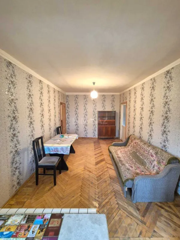 Satılır 2 otaqlı mənzil 45 m²