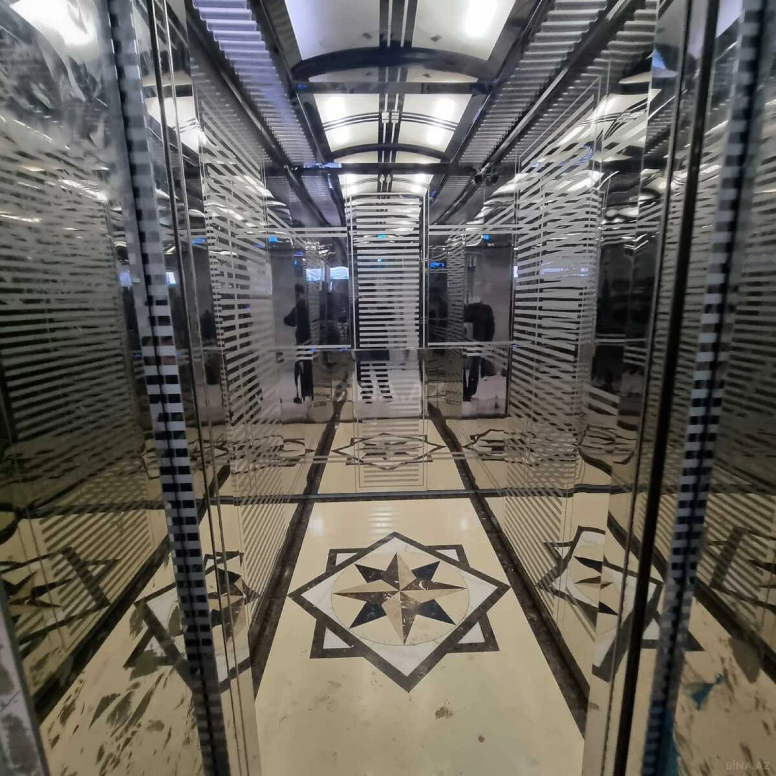 Kirayə verilir 2 otaqlı mənzil 80 m²