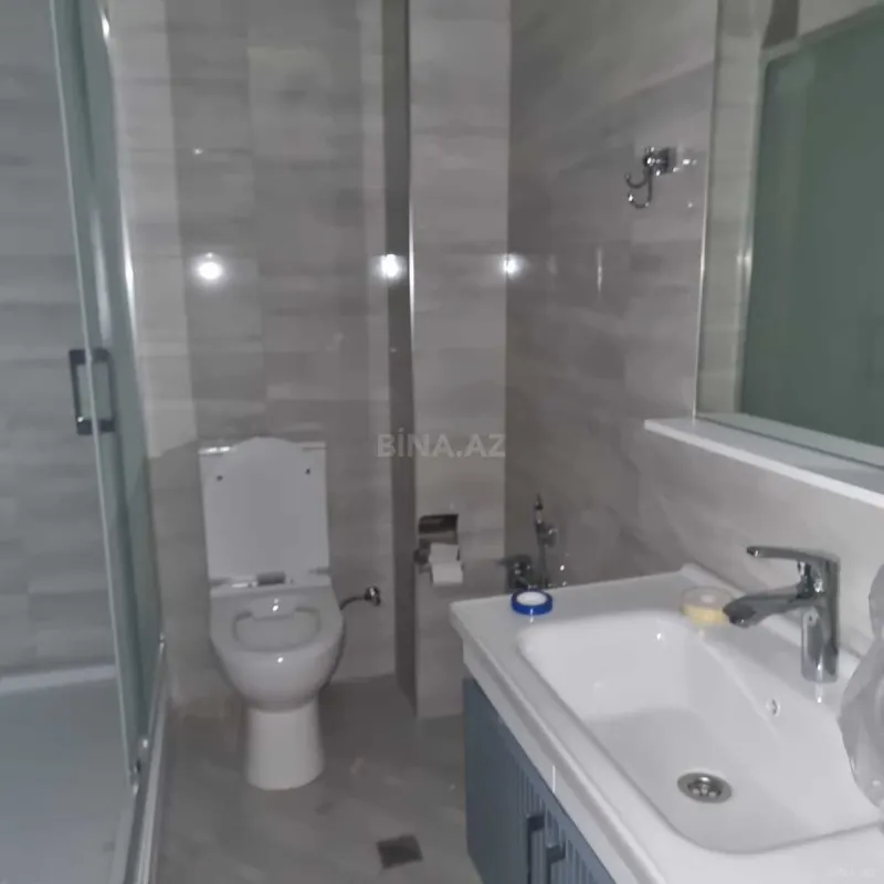 Kirayə verilir 2 otaqlı mənzil 80 m²