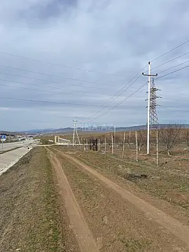 Satılır torpaq sahəsi 600 m²