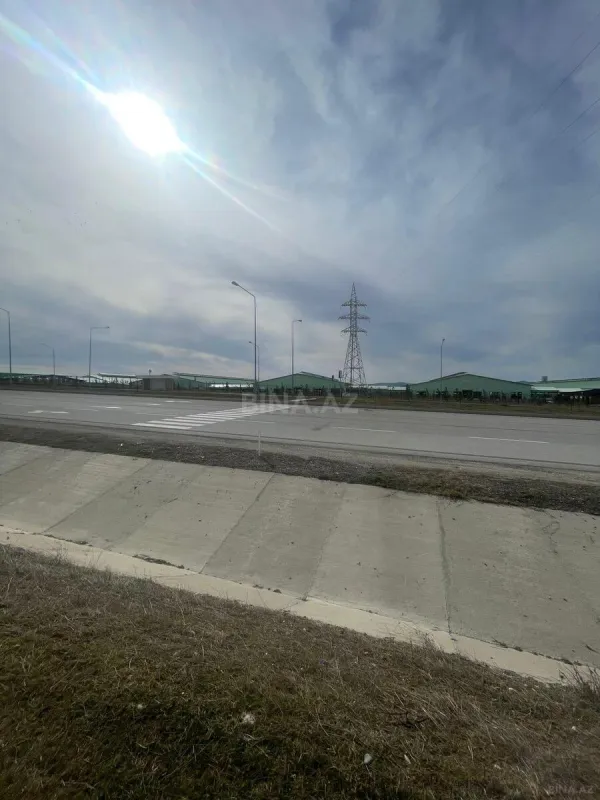 Satılır torpaq sahəsi 600 m²