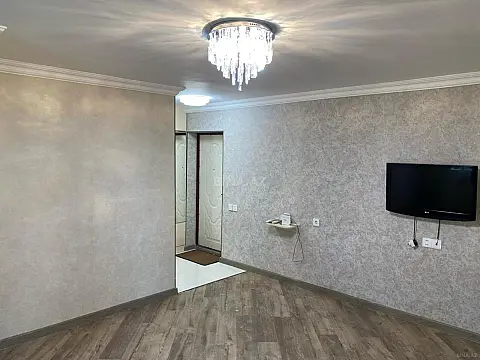 Kirayə verilir 1 otaqlı mənzil 40 m²
