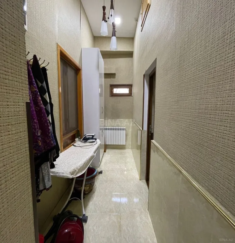 Kirayə verilir 6 otaqlı həyət evi 250 m²