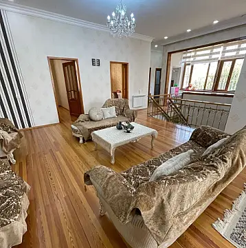 Kirayə verilir 6 otaqlı həyət evi 250 m² — Bakı, Nəsimi 6 otaq 250.00 m²