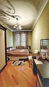 Satılır 3 otaqlı mənzil 75 m²