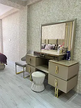 Kirayə verilir 2 otaqlı mənzil 78 m²