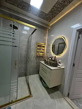 Kirayə verilir 2 otaqlı mənzil 78 m²