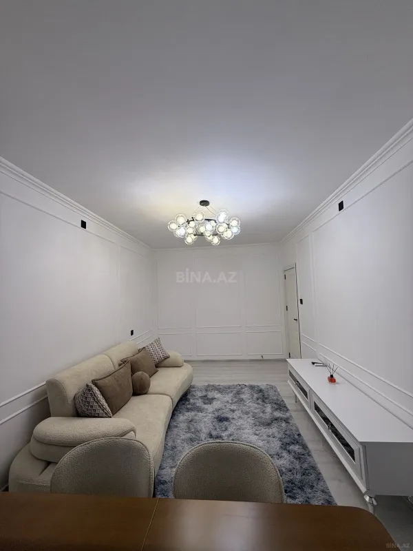 Satılır 2 otaqlı mənzil 55 m²