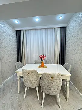 Kirayə verilir 2 otaqlı mənzil 56 m²