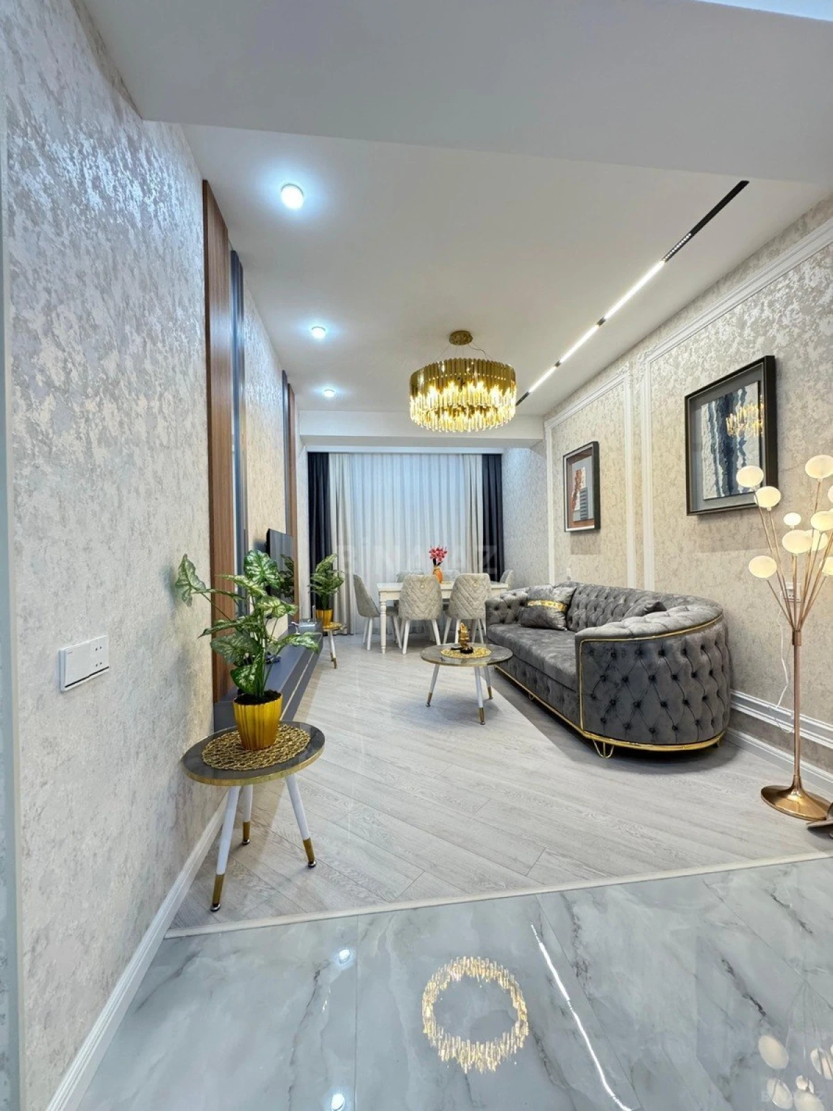 Kirayə verilir 2 otaqlı mənzil 56 m²