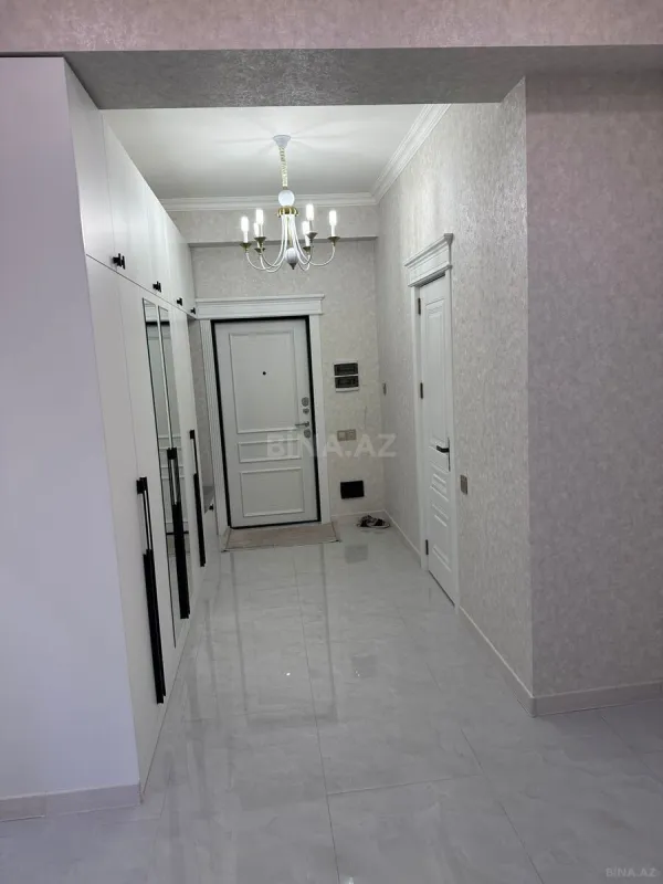 Kirayə verilir 3 otaqlı mənzil 120 m²