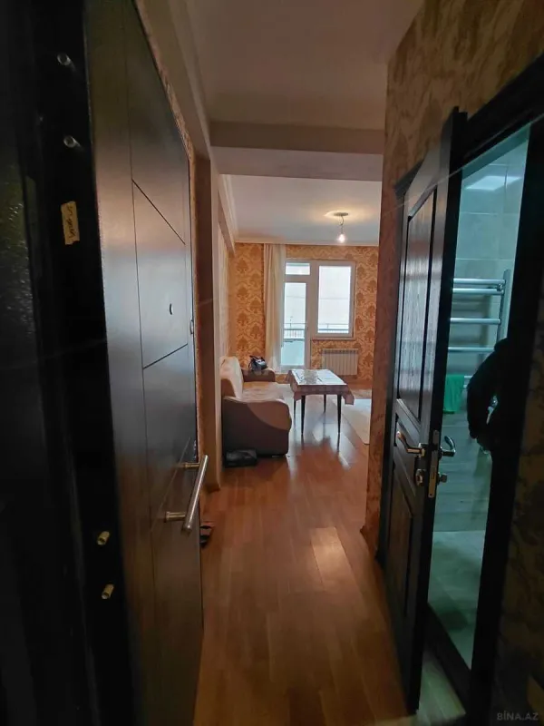 Satılır 1 otaqlı mənzil 35 m²