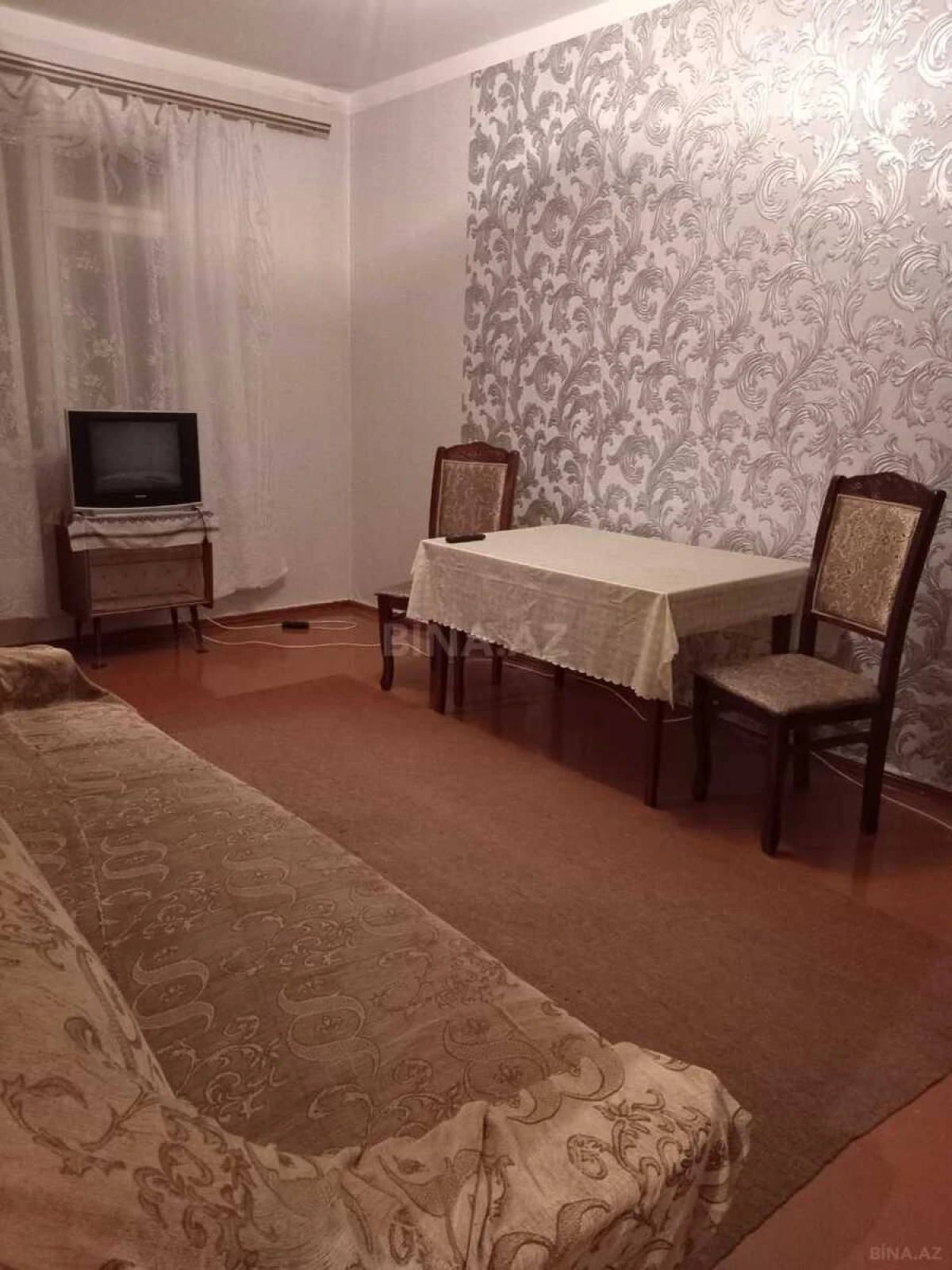 Kirayə verilir 2 otaqlı mənzil 35 m²