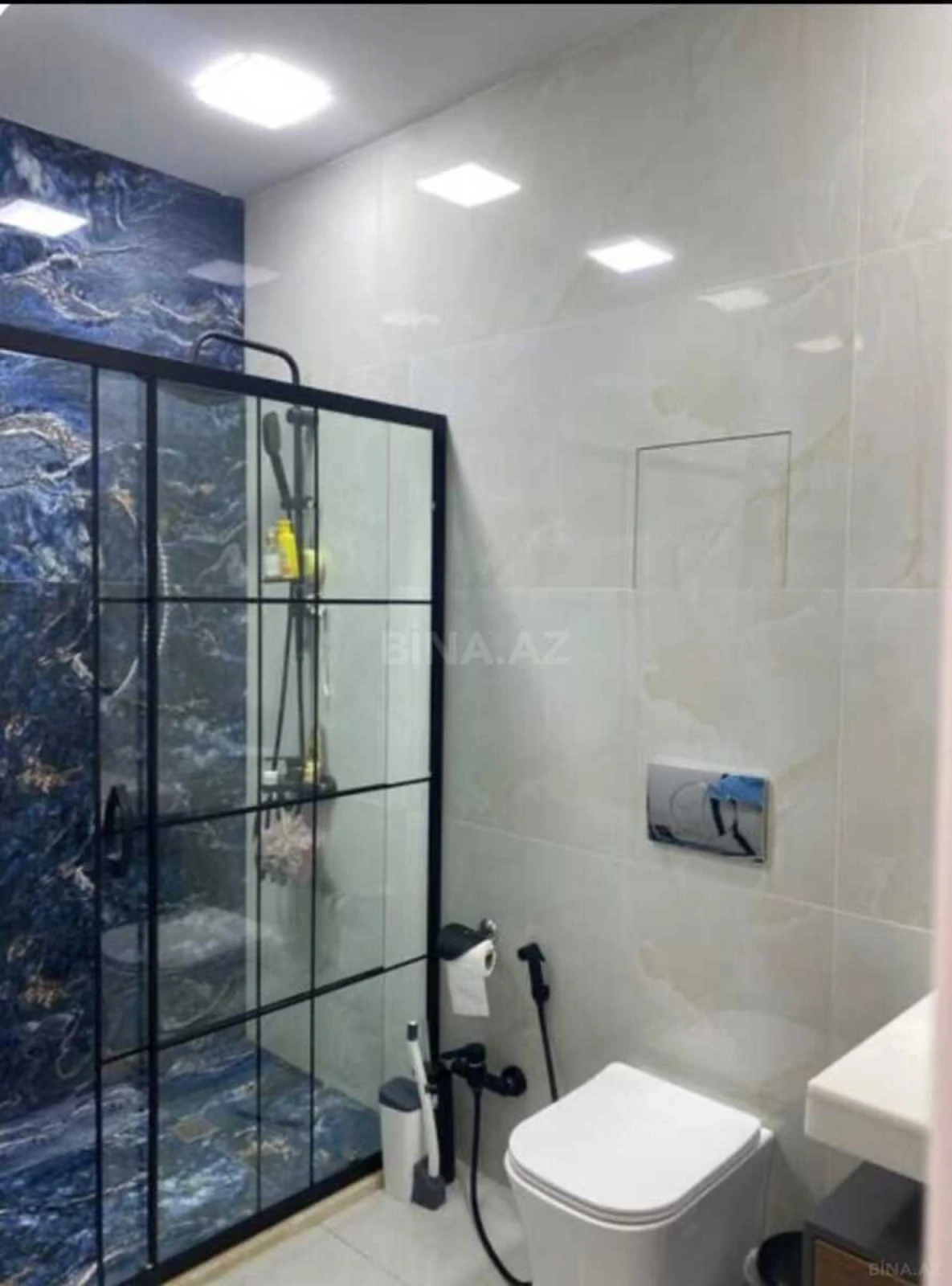 Kirayə verilir 3 otaqlı mənzil 81 m²