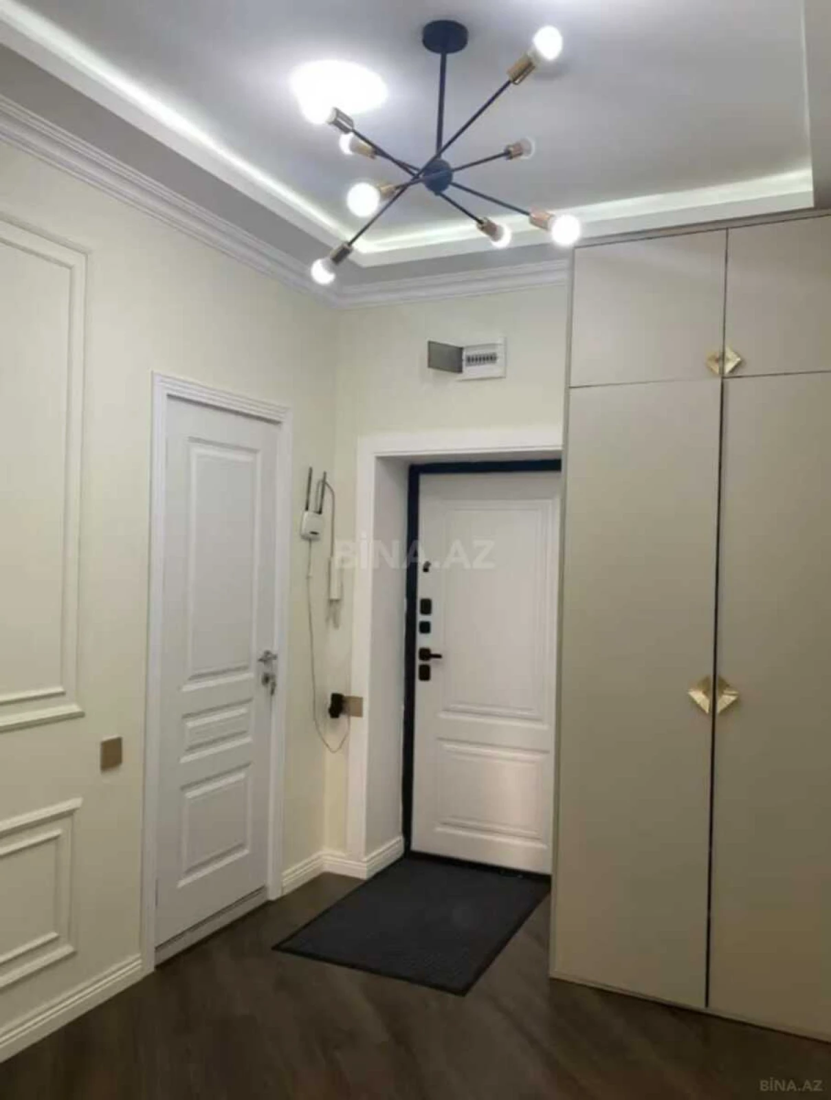 Kirayə verilir 3 otaqlı mənzil 81 m²