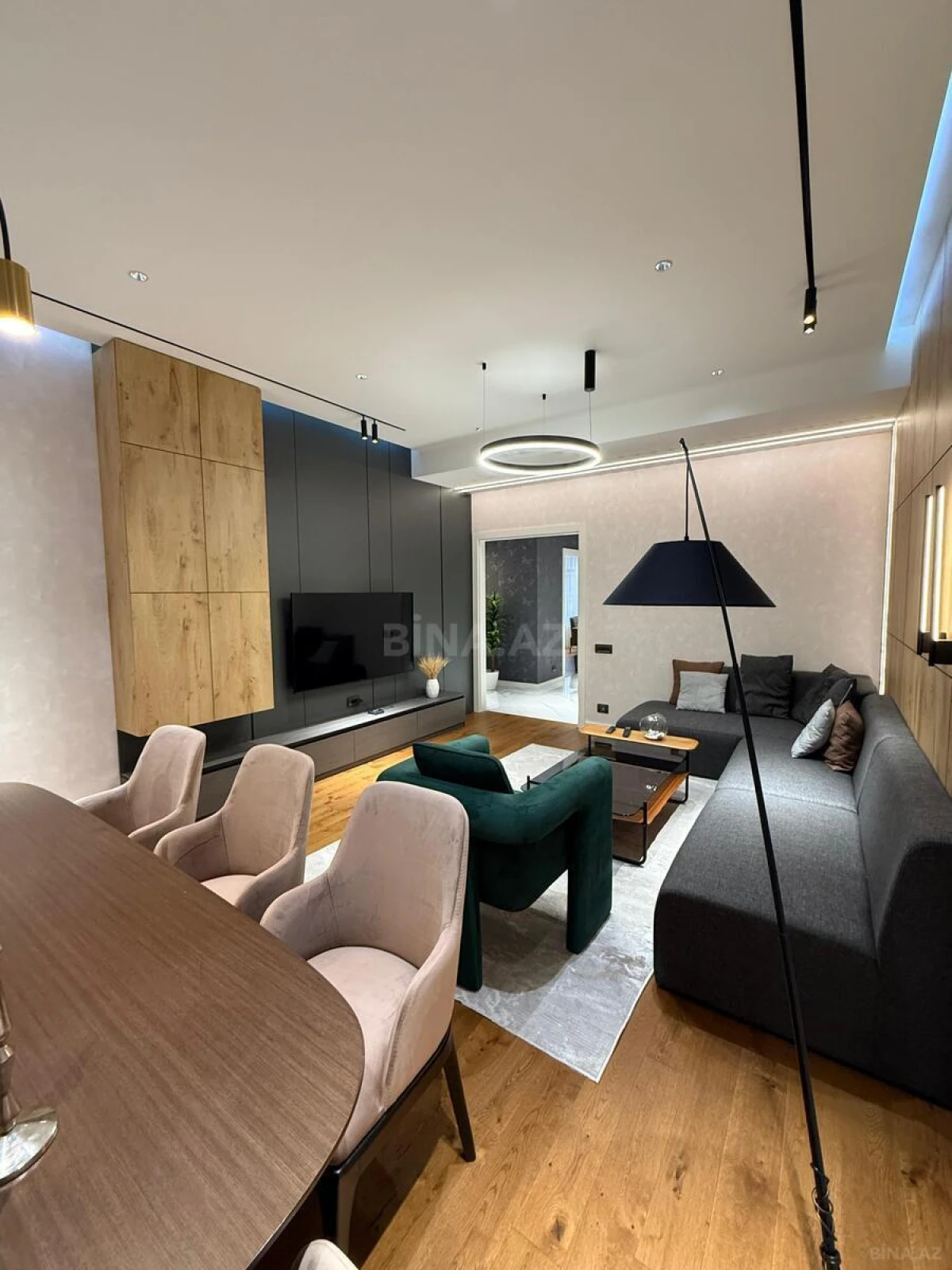 Kirayə verilir 3 otaqlı mənzil 130 m²