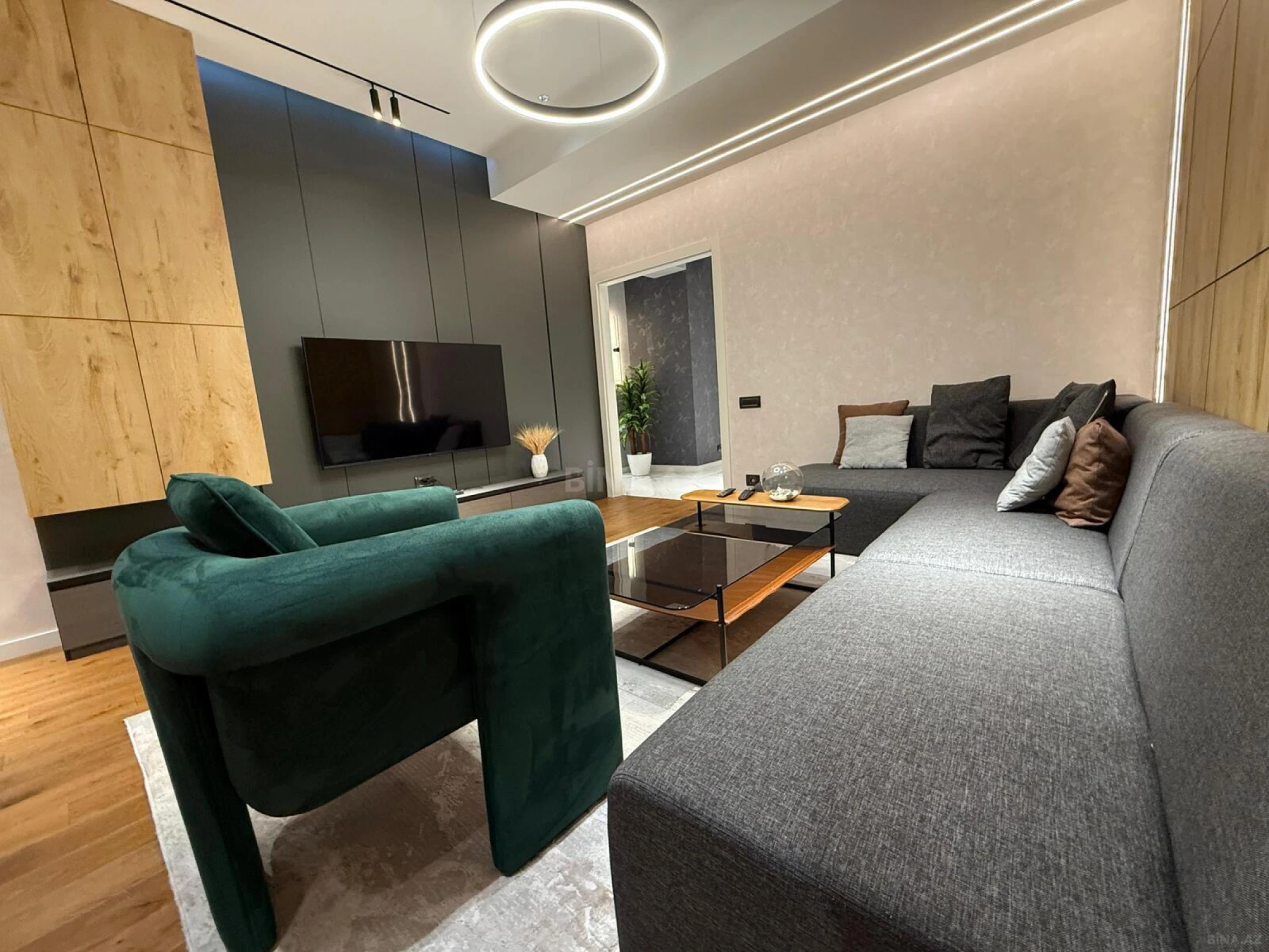 Kirayə verilir 3 otaqlı mənzil 130 m²