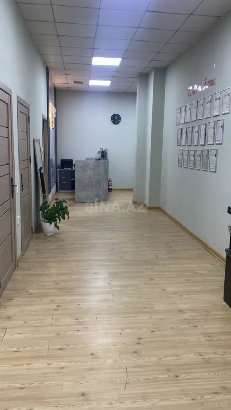 Kirayə verilir 1 otaqlı ofis 20 m²