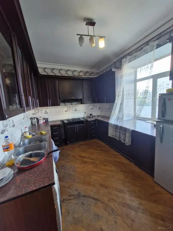 Satılır 3 otaqlı mənzil 74 m²