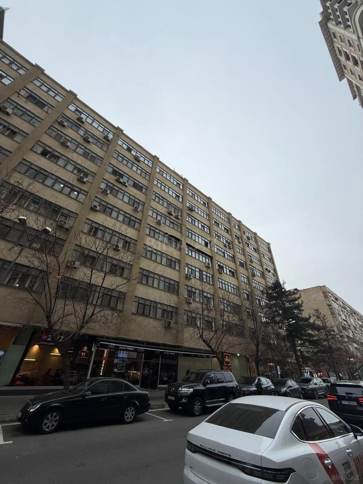 Satılır 2 otaqlı mənzil 65 m²