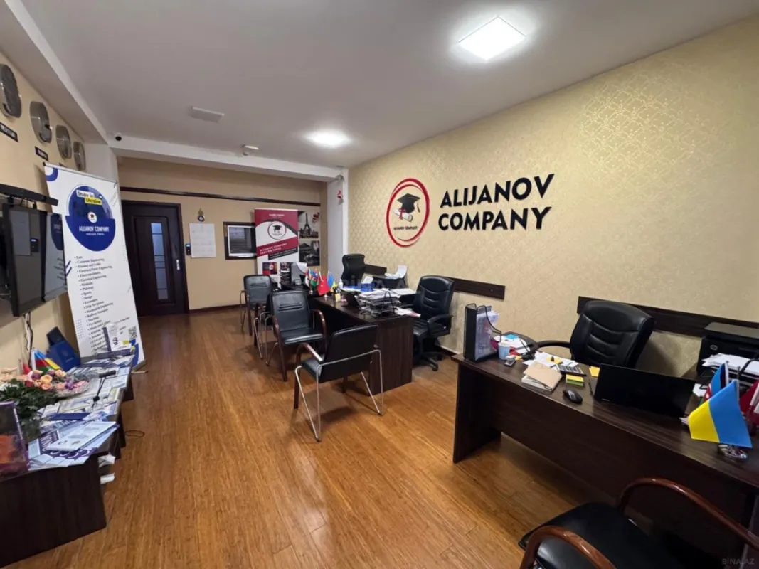 Kirayə verilir 3 otaqlı ofis 61 m²