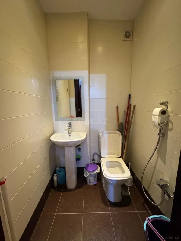 Kirayə verilir 3 otaqlı ofis 61 m²