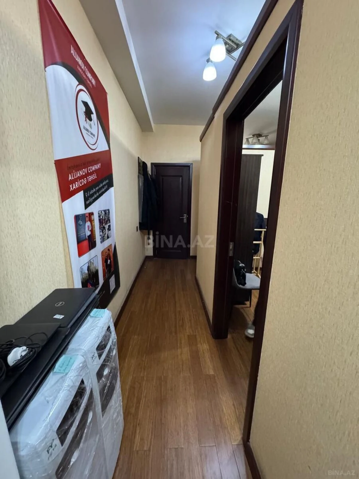 Kirayə verilir 3 otaqlı ofis 61 m²