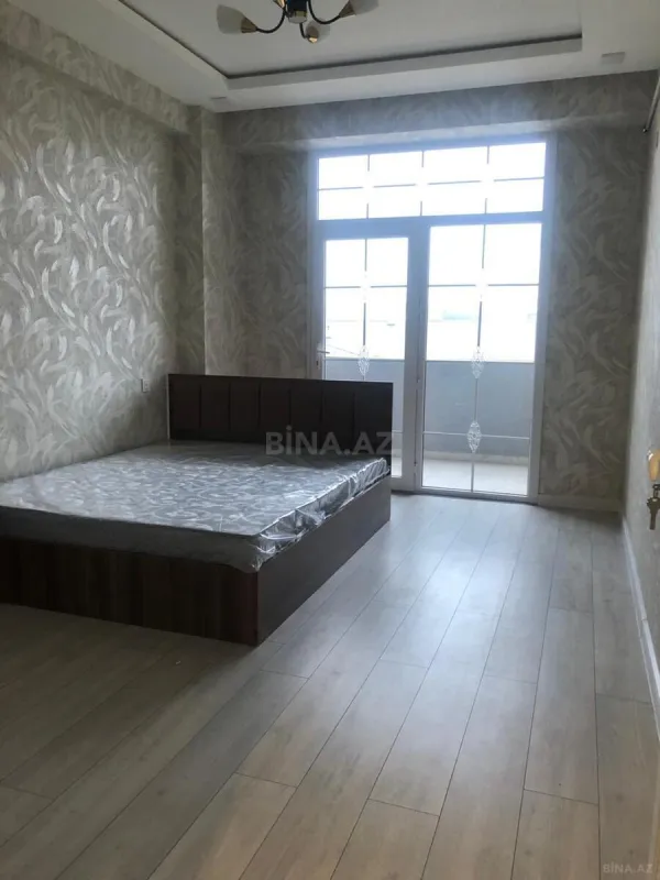 Kirayə verilir 2 otaqlı mənzil 65 m²