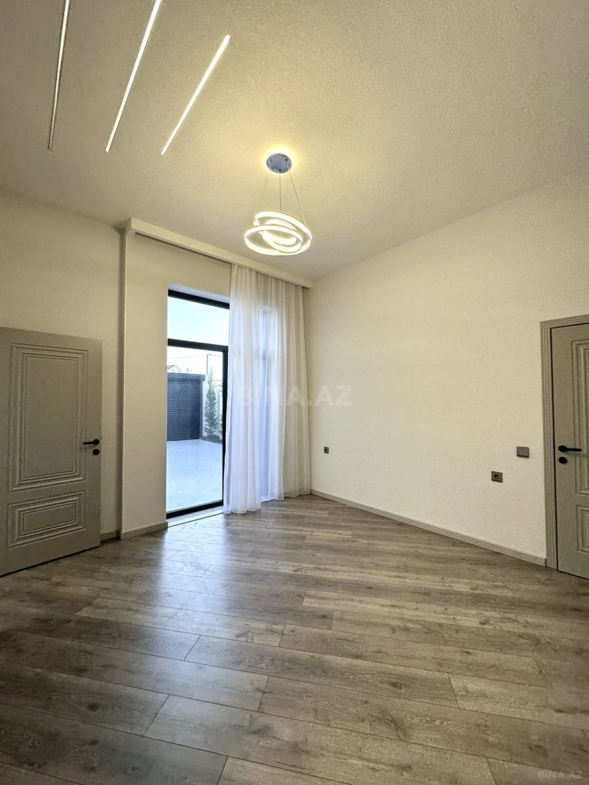 Satılır 3 otaqlı həyət evi 120 m²